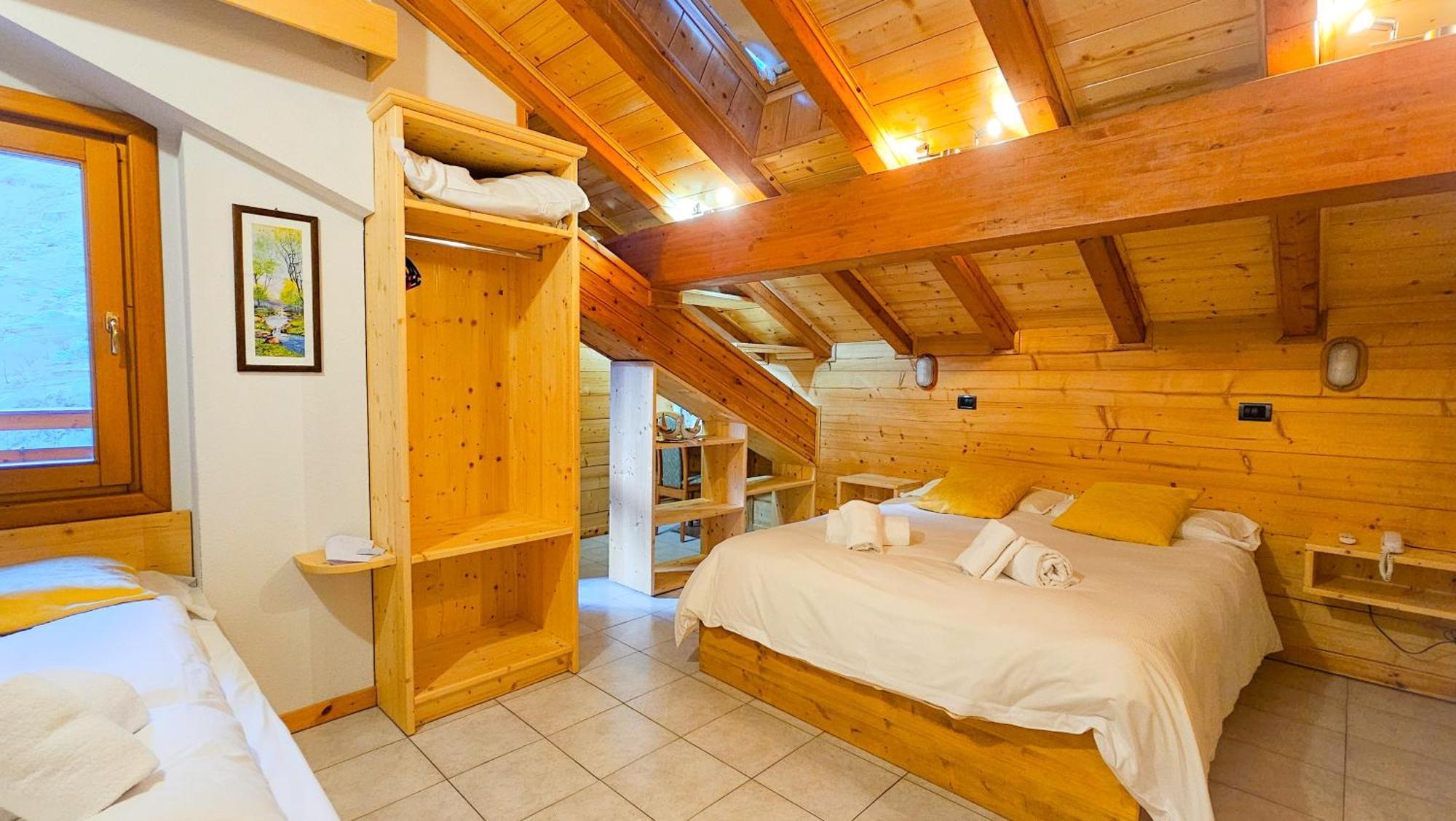 Alps Oriental Wellness Hotel 坎波多尔奇诺 外观 照片